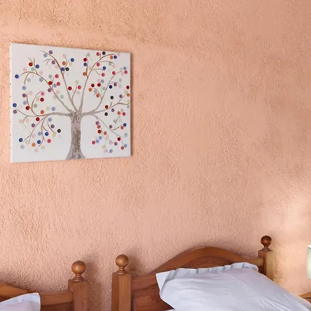La Ferme De La Croix D'allon Bed & Breakfast