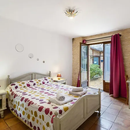 La Ferme De La Croix D'allon Bed & Breakfast