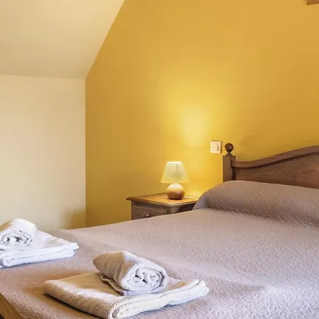La Ferme De La Croix D'allon Bed and breakfast