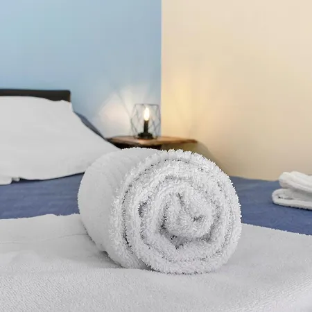 Bed & Breakfast La Ferme De La Croix D'allon 3*