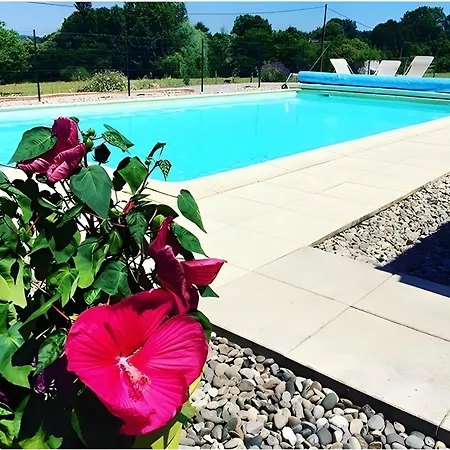 Bed & Breakfast La Ferme De La Croix D'allon 3*