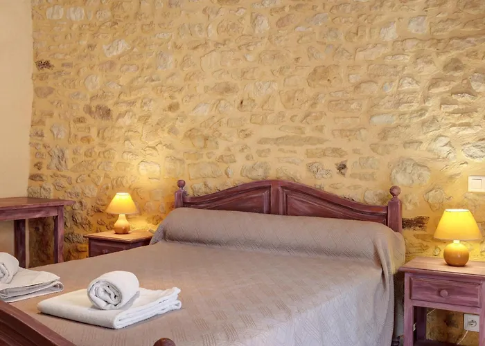 La Ferme De La Croix D'allon Frühstückspension 3*